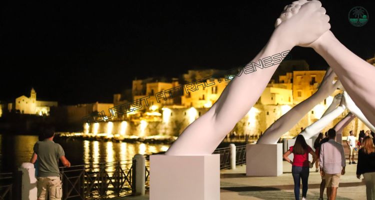 Visit the Giant Hand Sculpture in Salento